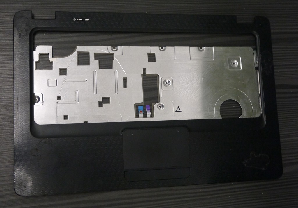 Верхняя панель (топкейс) для ноутбука HP Compaq Presario CQ56 (YHN3SAXLTP003BBD132),  б\у